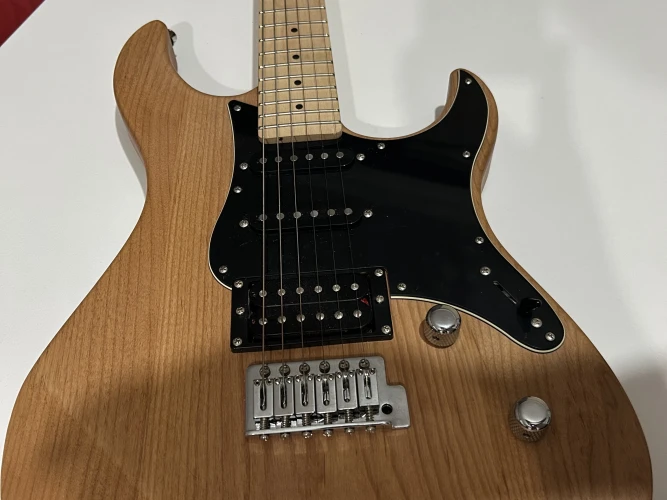 Elektro gitar Yamaha Pacifica PA112VMXYNS Set 4