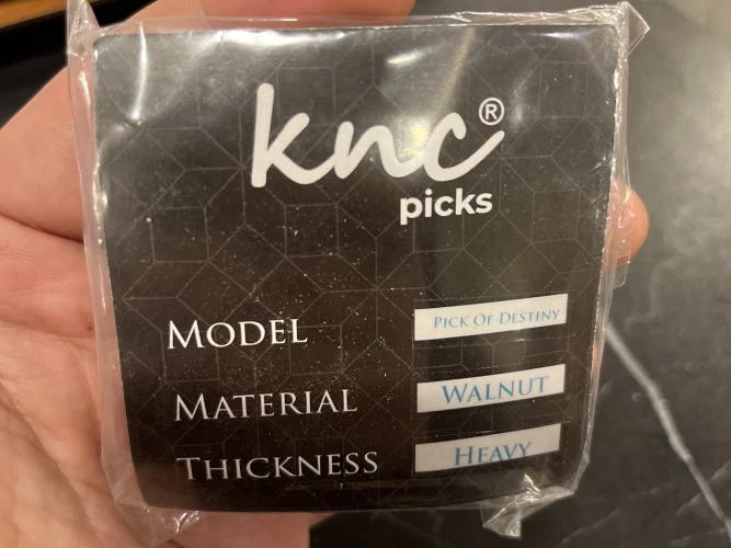 KNC CUSTOM Pena 3