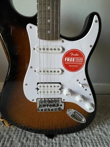 FENDER SQUIER BULLET STRAT HSS BSB - SIFIR 3