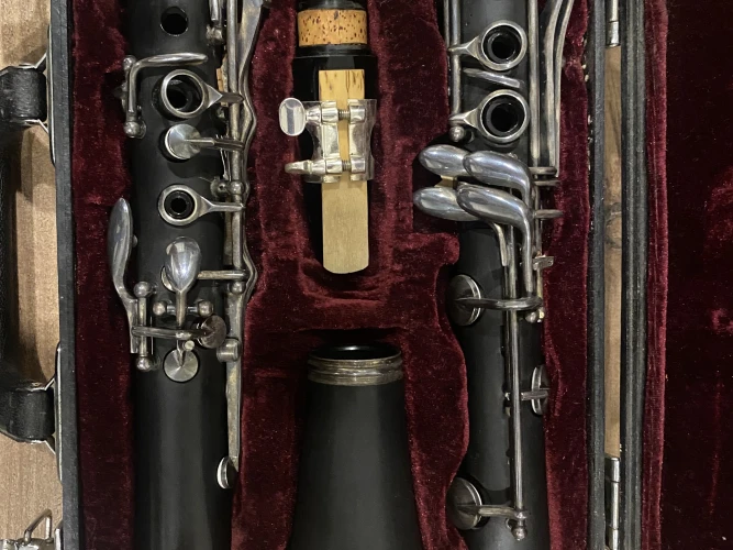 Amati Si bemol klarnet 2
