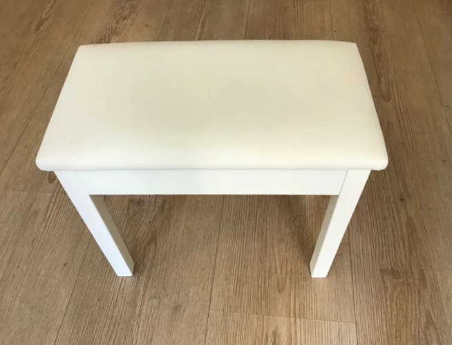 CREMONIA PTCWH PİYANO TABURESİ BEYAZ SANDIKLI MASİF AYAKLI 1