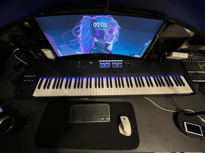 NI Komplete Kontrol S88 Mk2 acil 4