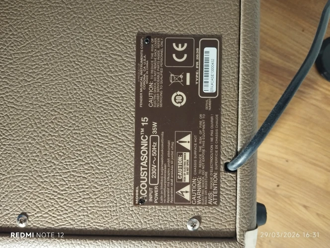 Fender Acoustasonic 15 Akustik Gitar Amfisi ( OLR 26-26033 ) 5