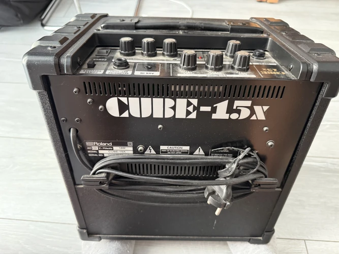 CUBE 15X 3