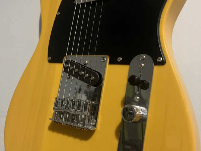 Squier sonic telecaster sarı 2