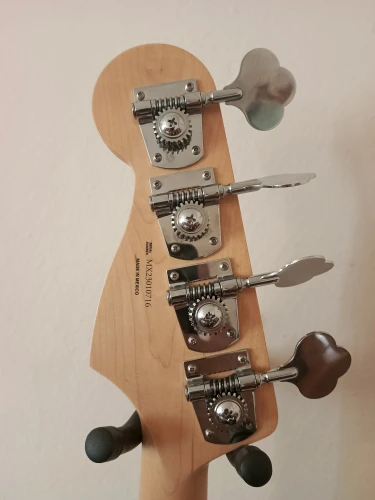 fender player jazz bass 4