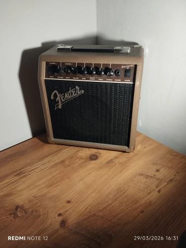 Fender Acoustasonic 15 Akustik Gitar Amfisi ( OLR 26-26033 ) 3