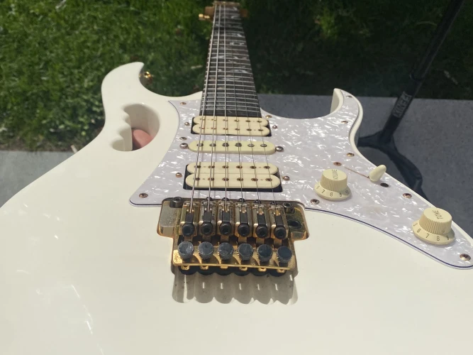 Ibanez Jem V7 9