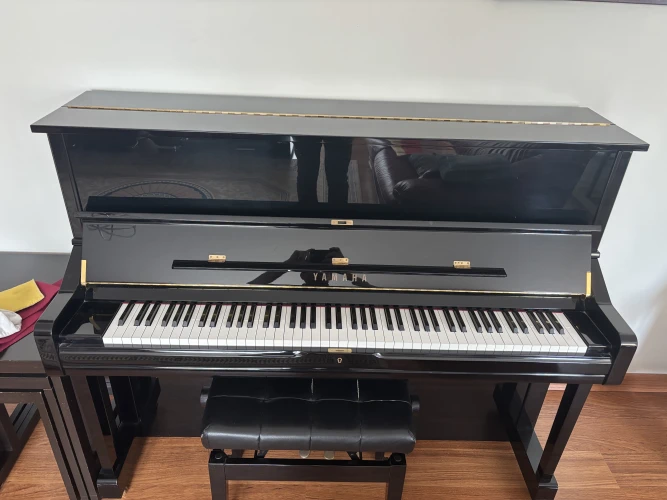 Yamaha U1 Duvar Tipi Akustik Piyano 4