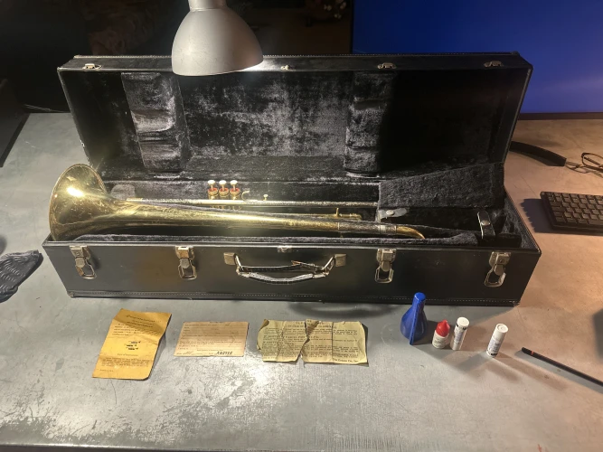 GETZEN “300” SERIES Bb VALVE TROMBONE VE ÇANTASI #398 1