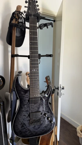 schecter hybrid 7 string 1