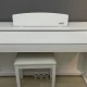 ARTESIA DP-3-WH Piano (Mat Beyaz) ve Beyaz Piano Taburesi 1
