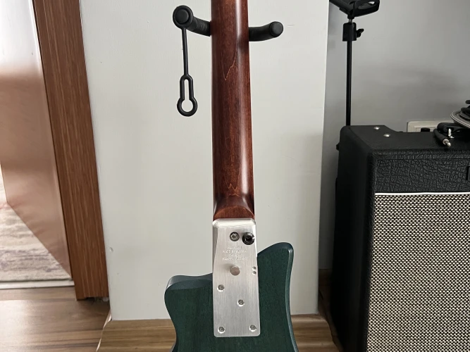 Makeev Easy Fold Custom Travel Electric Guitar 7