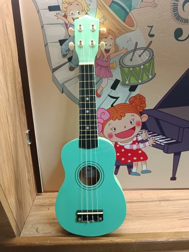 Simge Ukulele - su yeşili 1