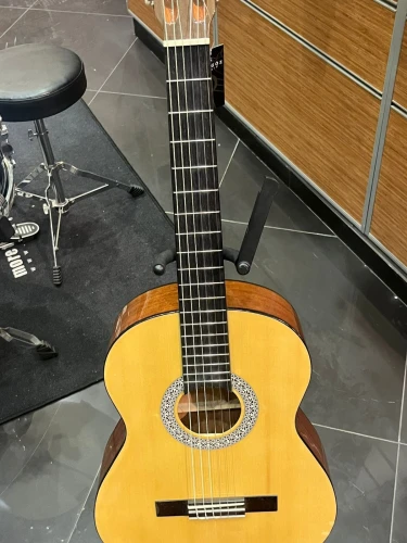 Outlet - Admira Alba Klasik Gitar 1