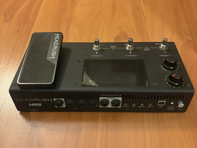HEADRUSH MX5 GİTAR PEDALI 2