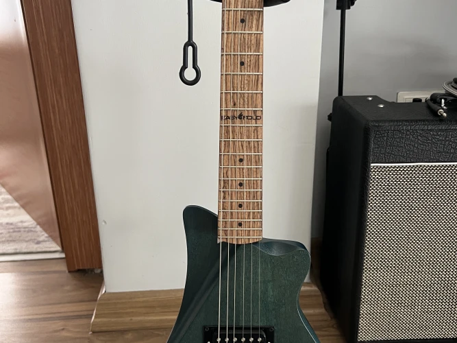 Makeev Easy Fold Custom Travel Electric Guitar 1