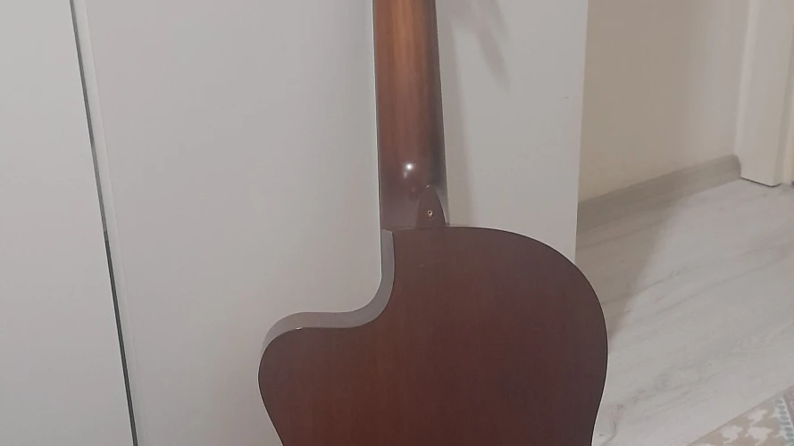 Valencia VC304CE Elektro Klasik Gitar 5