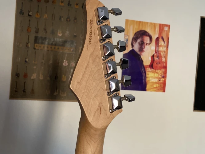 KRAMER FOCUS VT-2115 elektro gitar veBoston GA-15R combo amfi 5