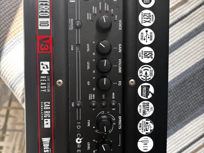 BLACKSTAR ID CORE 10 V3 2