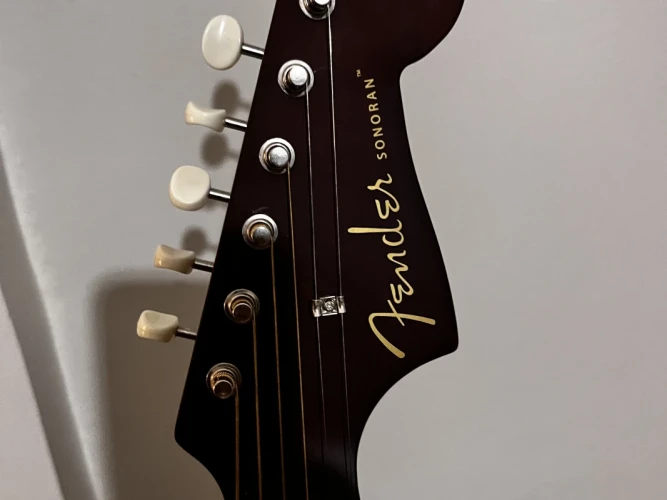 Fender mini akustik 2