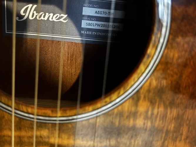 Ibanez AEG70 TIH - nadir renkli 3