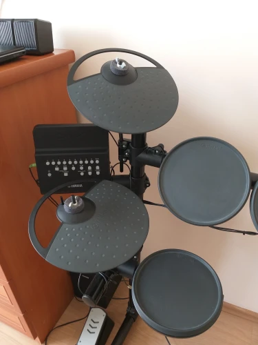 Yamaha DTX400K Elektronik Davul Seti Sıfır Gibi 3