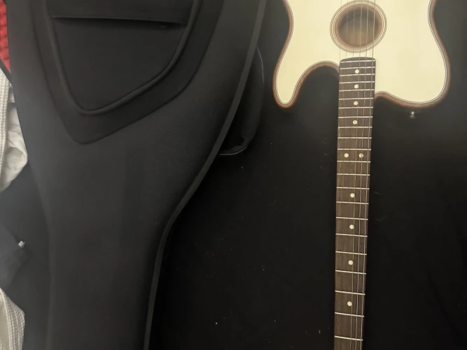 Fender Acoustasonic Player Telecaster 2