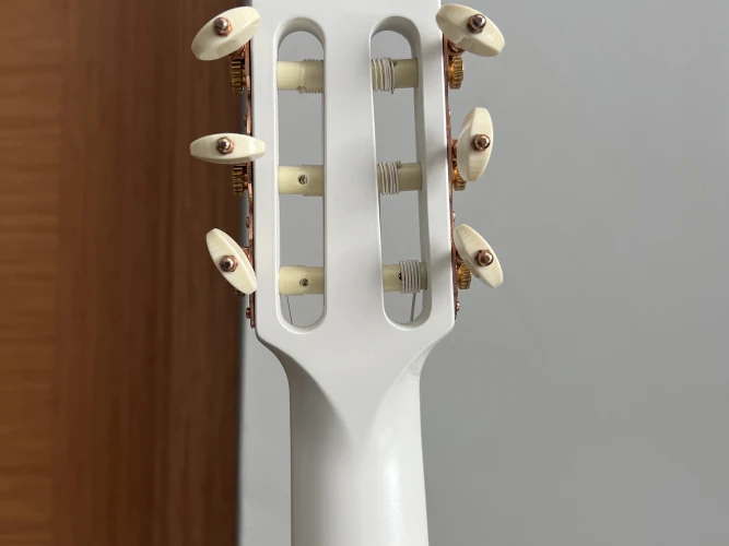 Enya NEXG 2N CL WH Beyaz Renk Elektro Klasik Gitar 7