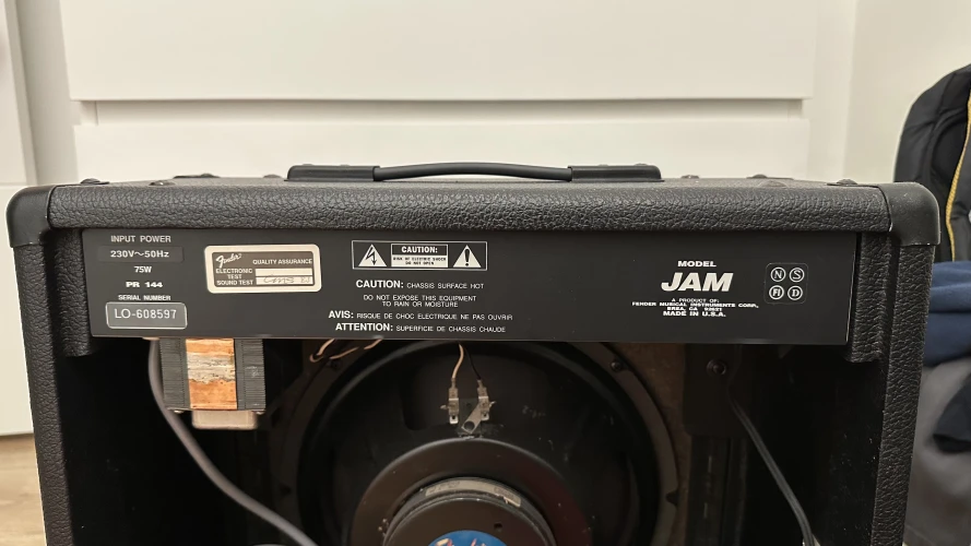 FENDER JAM AMPLİFİKATÖR (USA) 4