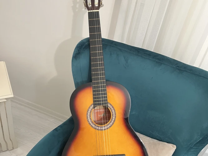 Barcelona Gitar LC3900 1