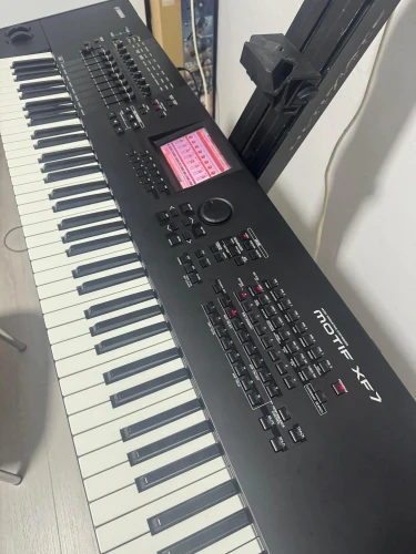 Yamaha Motif XF7 9