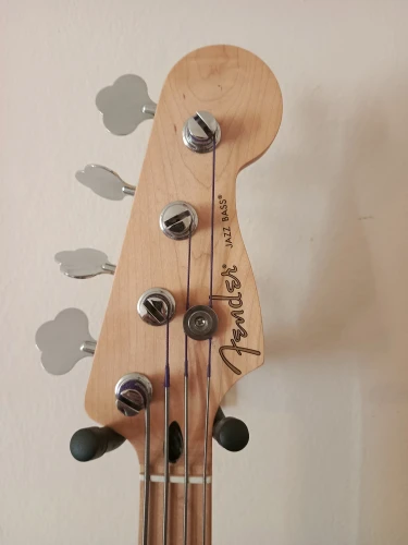 fender player jazz bass 3