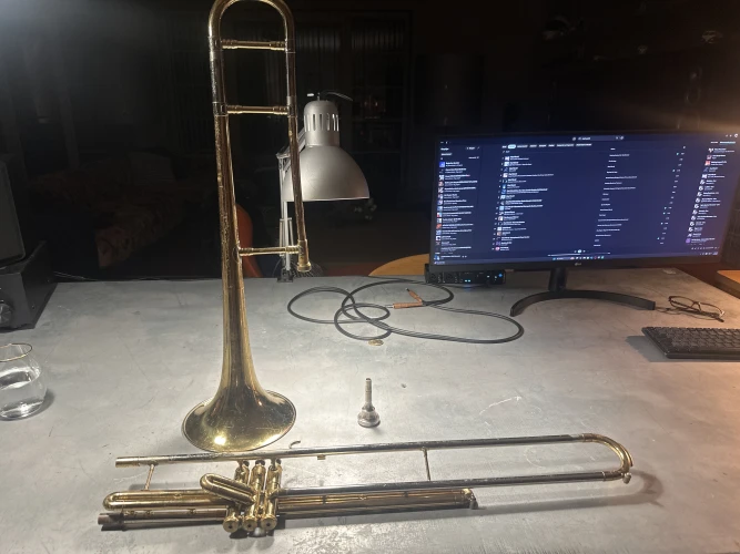 GETZEN “300” SERIES Bb VALVE TROMBONE VE ÇANTASI #398 9