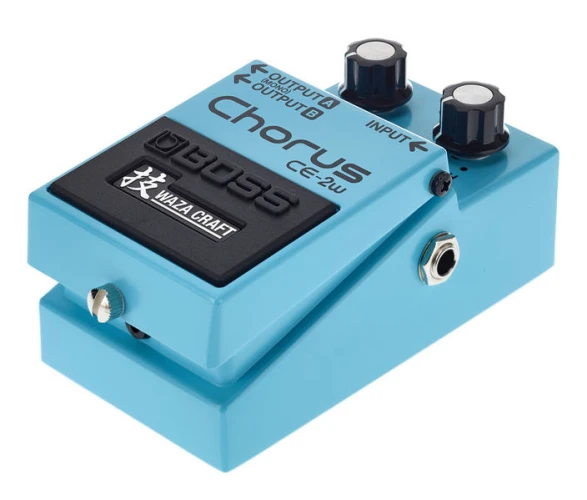 BOSS CE-2W Waza Craft Chorus  Pedal 3