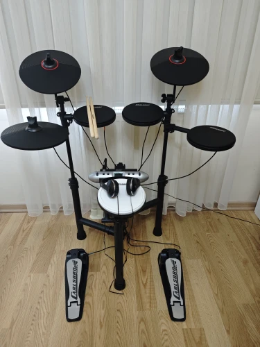 Carlsbro CSD120 Compact Elektronik Davul 2