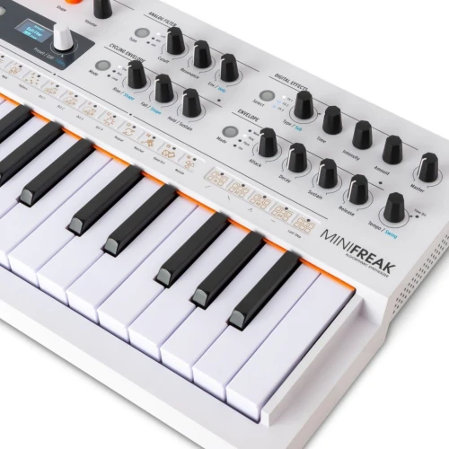 Arturia MiniFreak Vocoder Edition 5