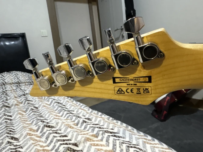 Ibanez GRG140-WH Gio Serisi Beyaz Elektro Gitar 5