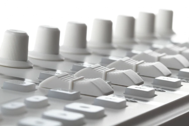 Korg NanoKontrol2-WH(Kontroller) 3
