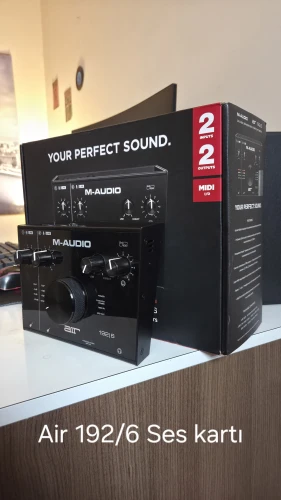 M AUDIO AIR 192/6 SES KARTI 1