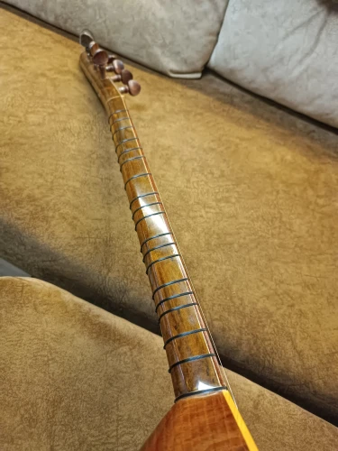 Oyma Dut Bağlama - kısa sap 6