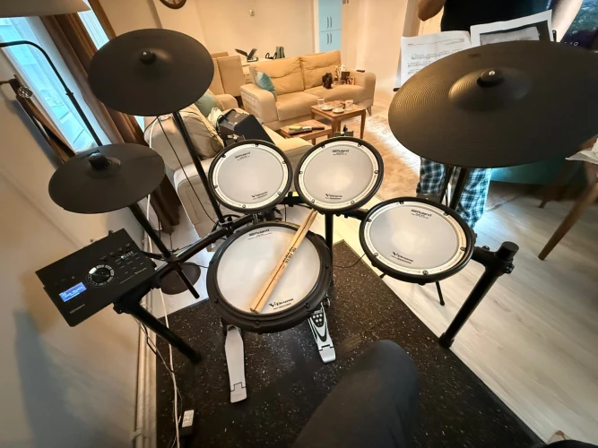 Roland Td- 17 kv2 model Davul Elektronik 1