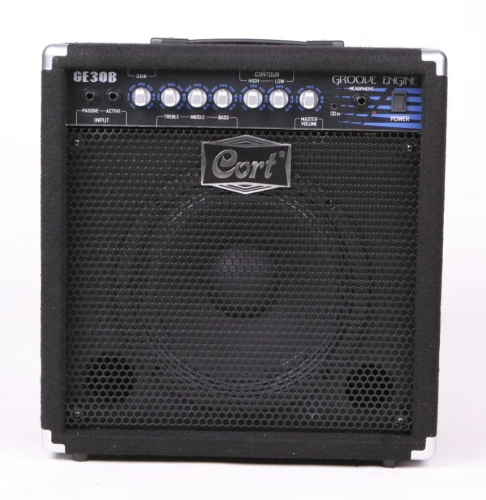 CORT GE30B BASS GİTAR AMFİSİ, 30 W 2