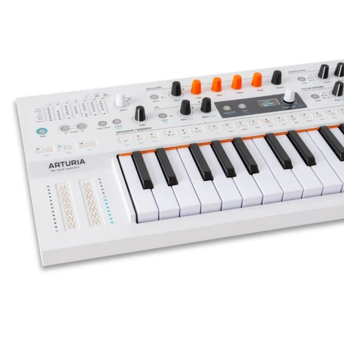 Arturia MiniFreak Vocoder Edition 3