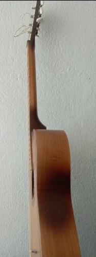 Akustik Gitar 80 li yıllardan 4