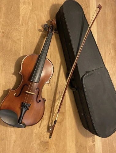 carlovy VLA 8 4/4 Keman 2