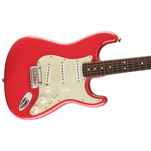 Fender Limited Edition American Professional II Stratocaster Roasted Akçaağaç Sap Gülağacı Klavye Fiesta Red Elektro Gitar 3