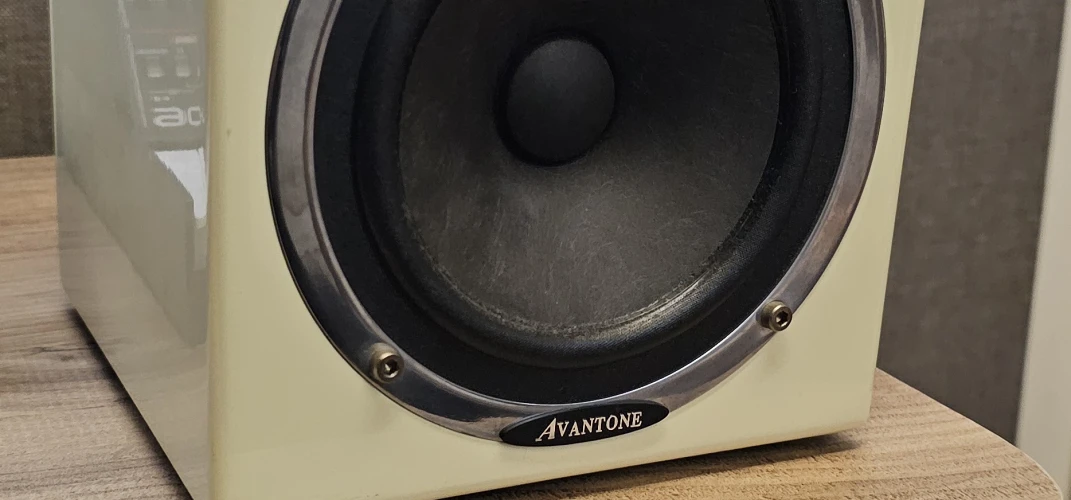 Avantone MixCube (tek) 1