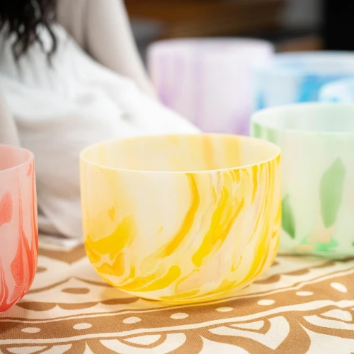 Meinl Sonic Energy 10" Marble Crystal Singing Bowl (E4, Yellow, 432 Hz, Solarplexus Chakra) 4