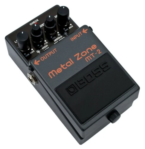 Boss MT-2 Metal Zone Compact Pedal 3